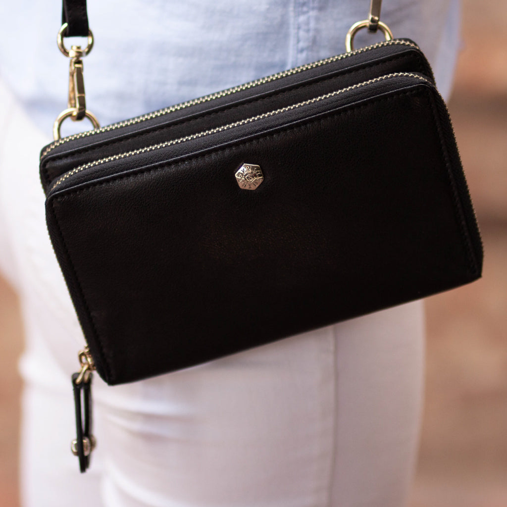 Ladies Purse with Detachable Strap