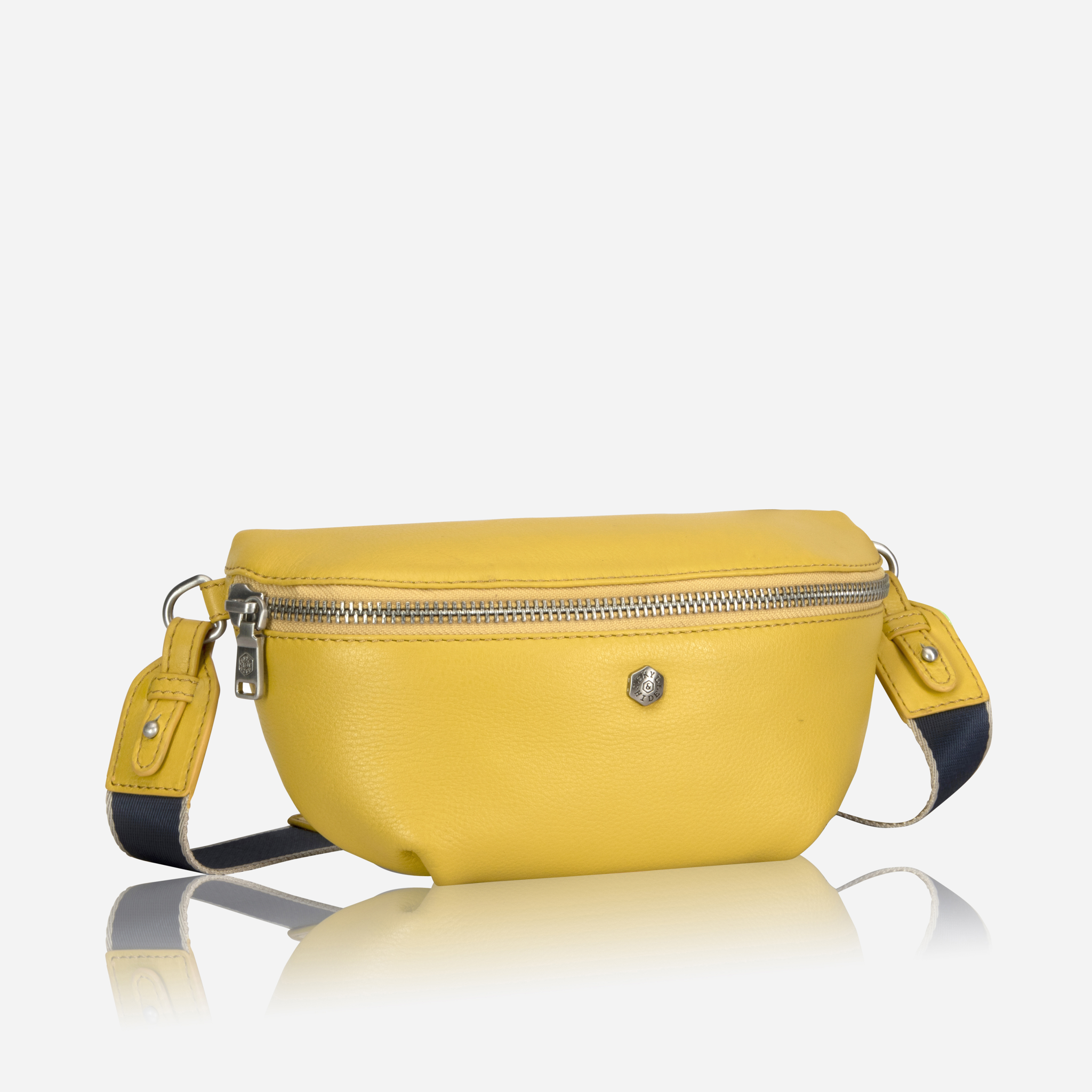 Osaka Slim Ladies Leather Waist Bag