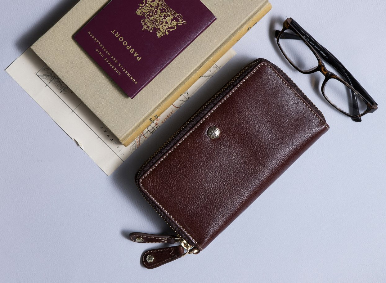 Medium Zip around Purse, Burgundy Purse Zulu - Jekyll and Hide Australia