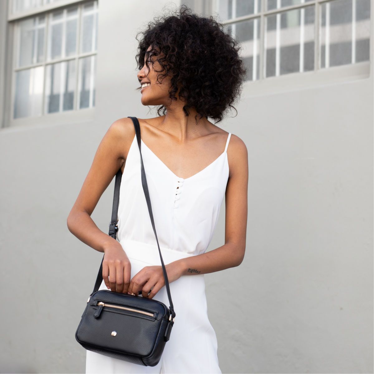 Small Crossbody, Black Cross body organiser Capri - Jekyll and Hide Australia