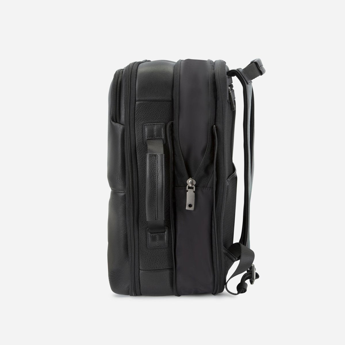 Side profile of the black leather expander backpack with the side gusset zip – Jekyll & Hide