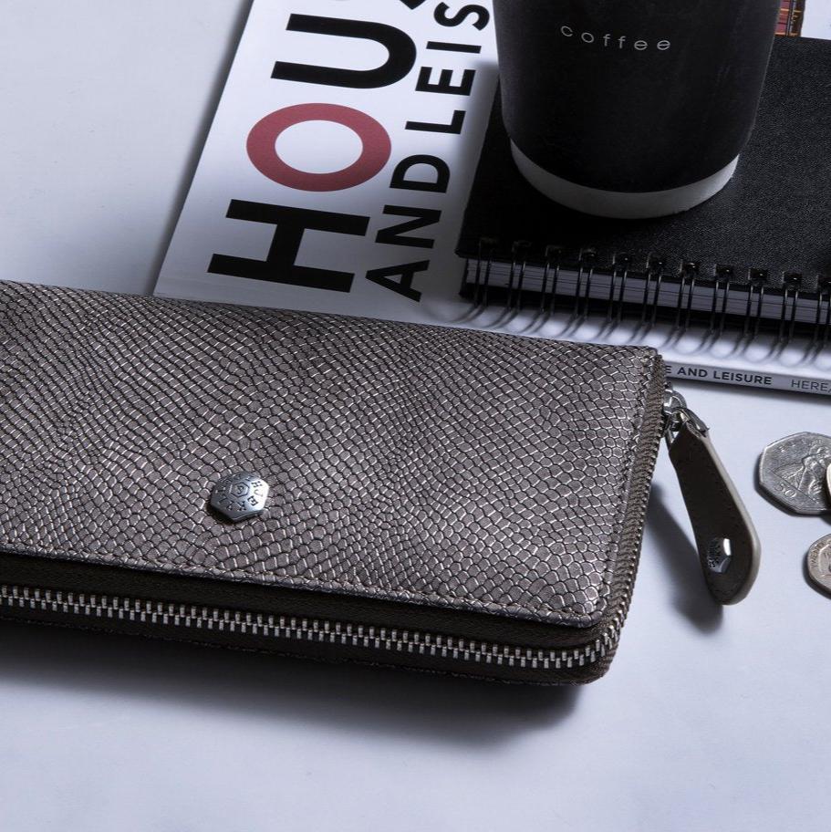 Medium Zip Around Purse